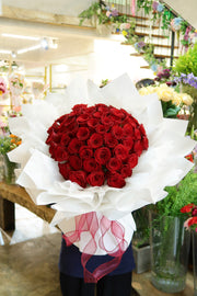 Grand Gesture