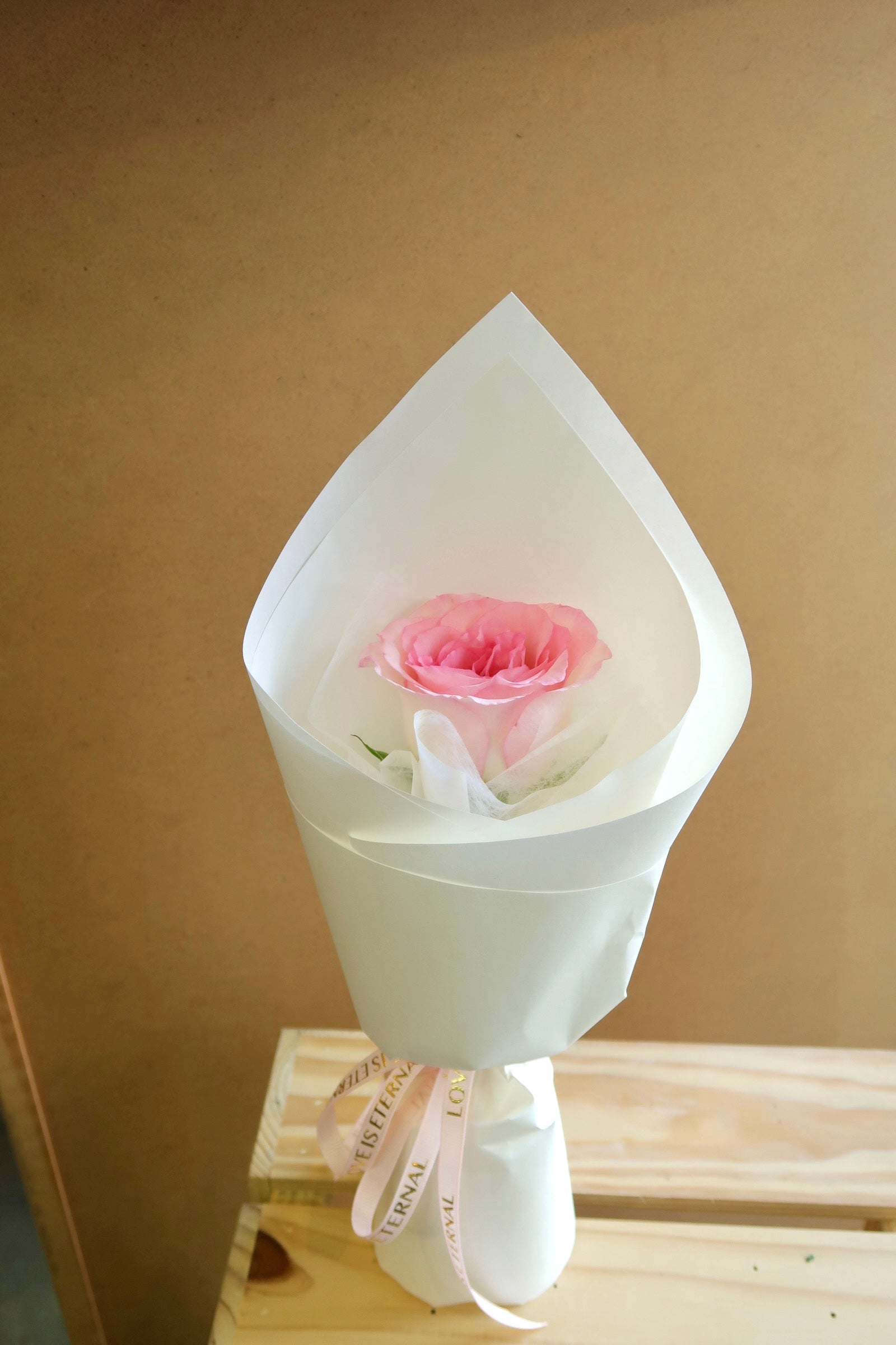 IWD - Single Stalk Flower